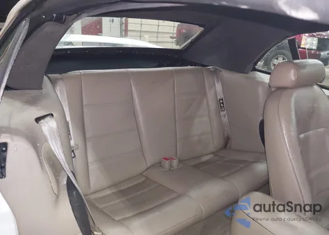 2000 Ford Mustang из США, поврежденный, VIN 1FAFP4444YF308099